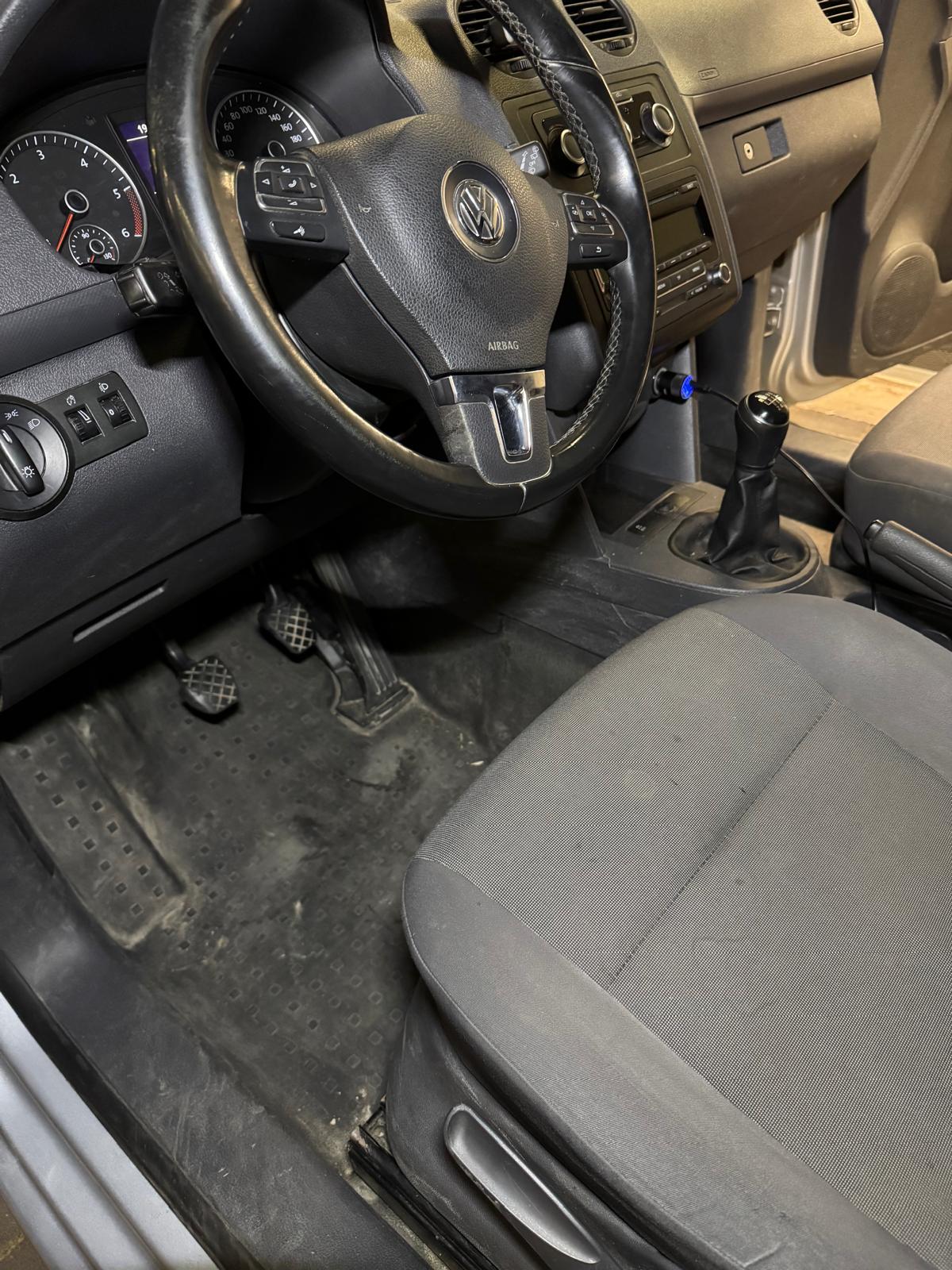 Might Car Detailing Nieuwegein Volkswagen Golf Klant 37 Before