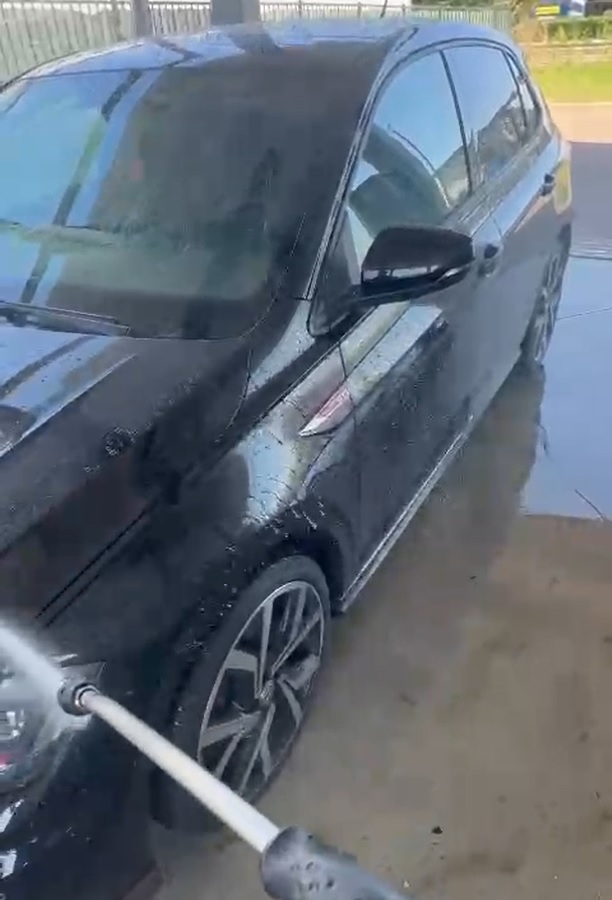car-washx679